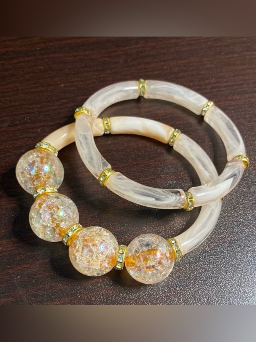 Cream Marbled & Gold-Accent Bead Bracelet Set